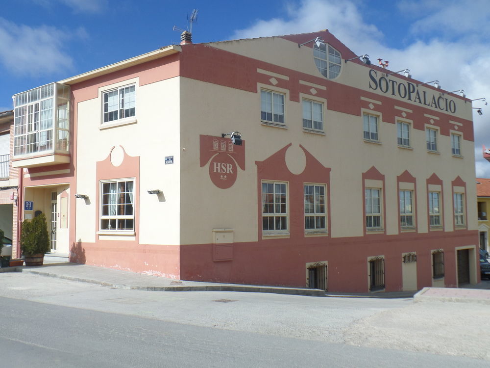 Sotopalacio Hsr Madrona Bagian luar foto