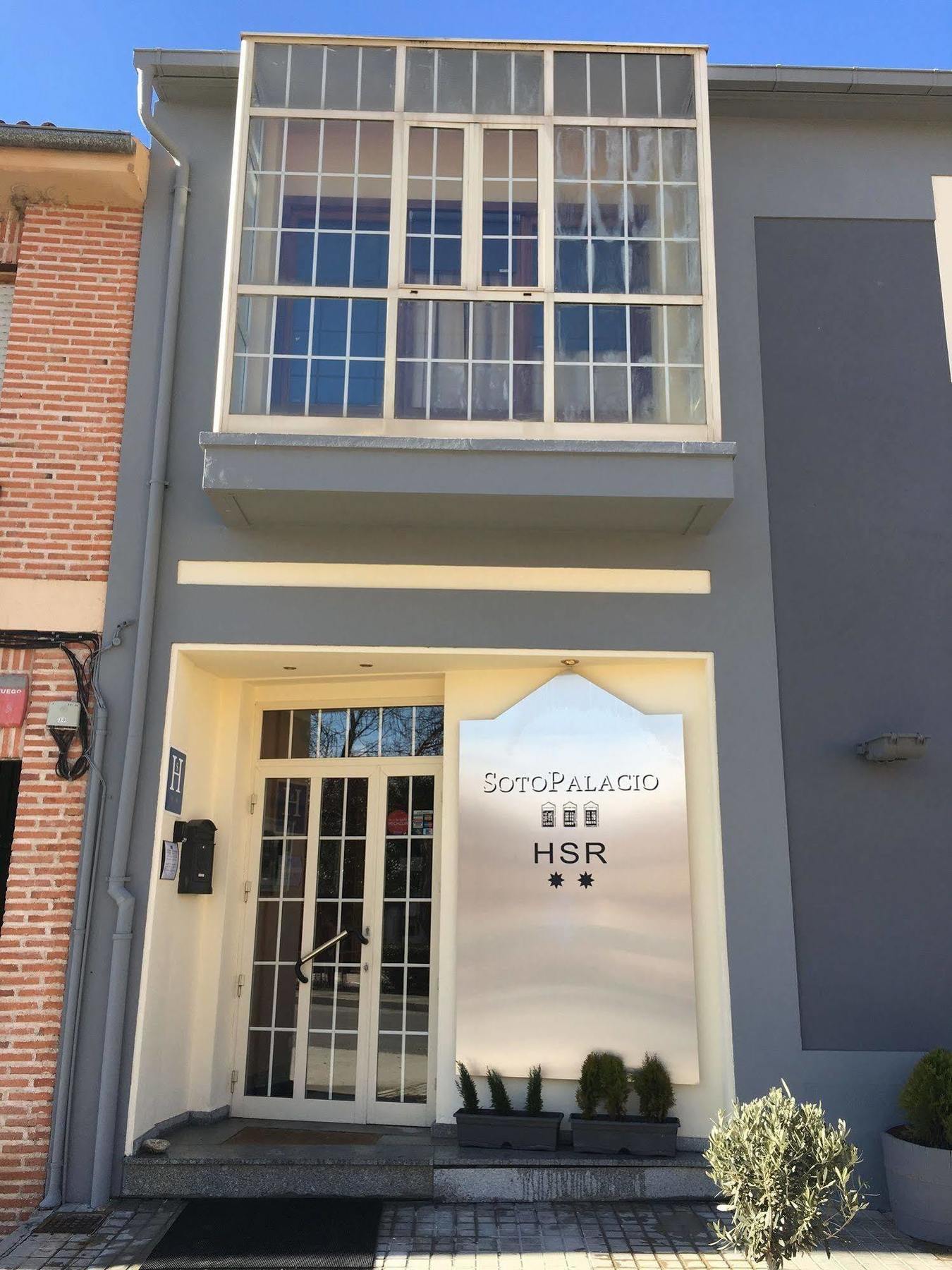 Sotopalacio Hsr Madrona Bagian luar foto