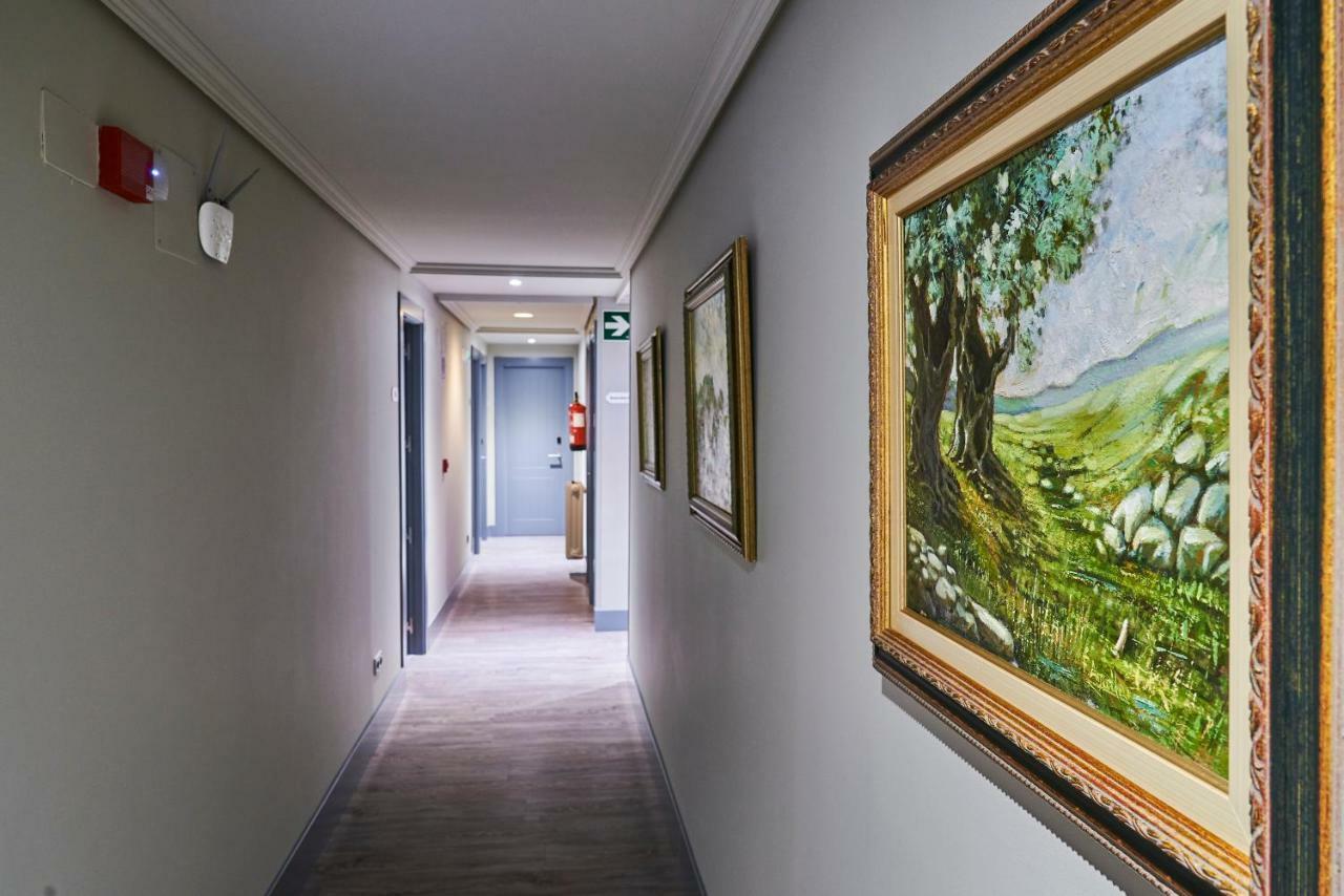 Sotopalacio Hsr Madrona Bagian luar foto