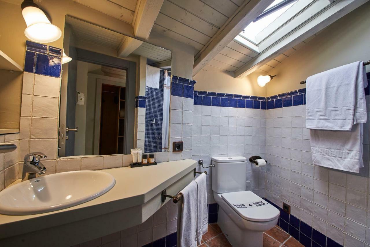 Sotopalacio Hsr Madrona Bagian luar foto