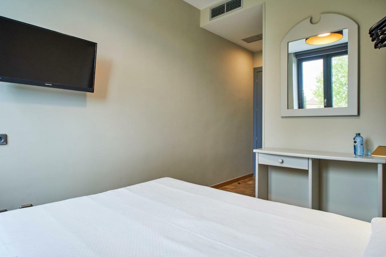 Sotopalacio Hsr Madrona Bagian luar foto