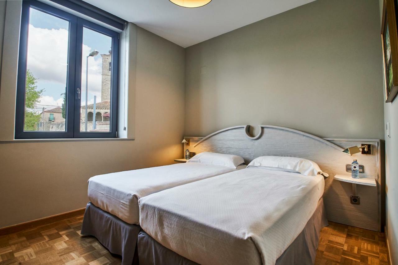 Sotopalacio Hsr Madrona Bagian luar foto