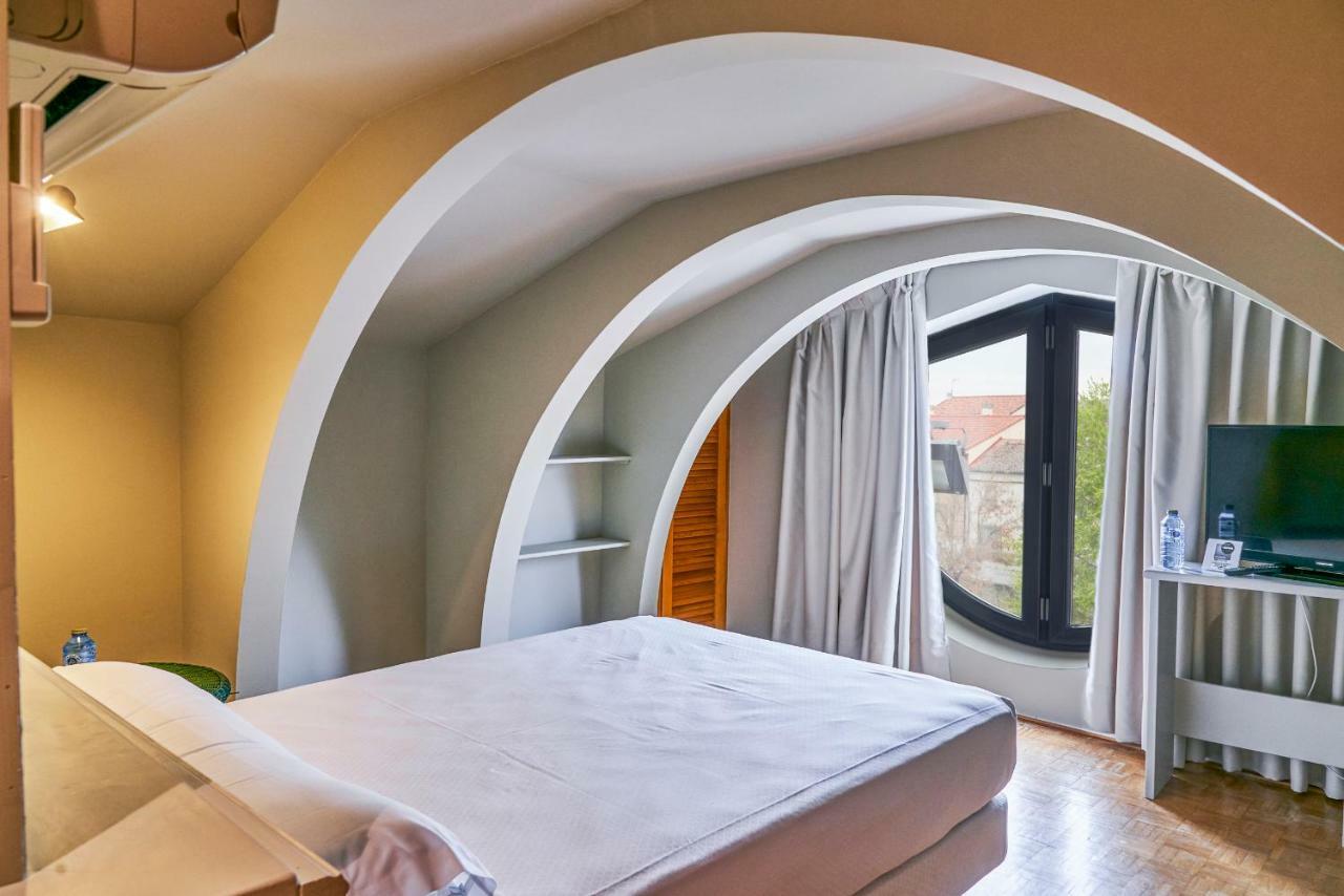 Sotopalacio Hsr Madrona Bagian luar foto