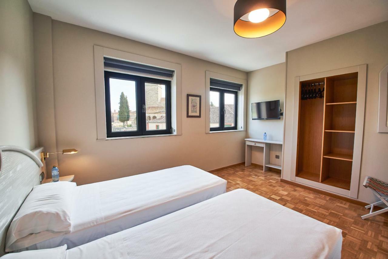 Sotopalacio Hsr Madrona Bagian luar foto