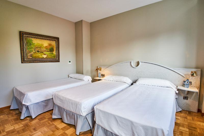 Sotopalacio Hsr Madrona Bagian luar foto